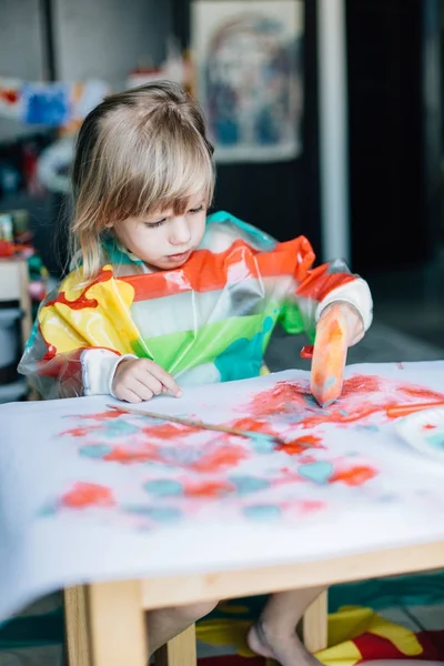 Bebe Fille Dessin L Innocence Enfance Stock Photo