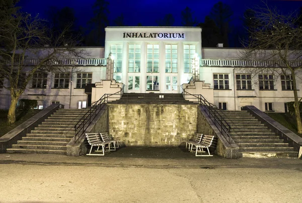 Szczawnica inhalatorium natt foto — Stockfoto