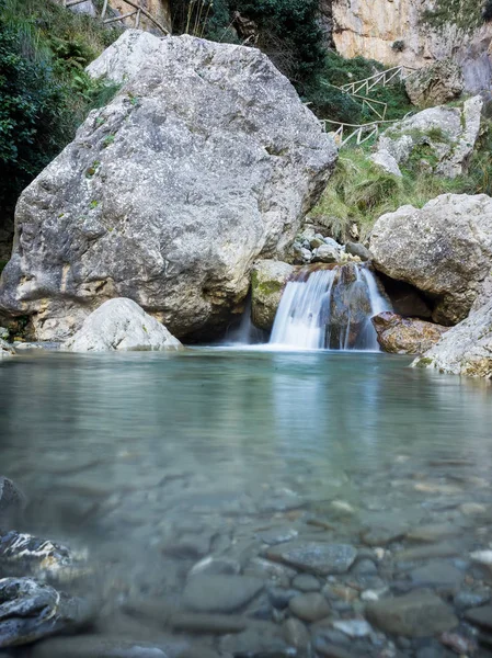 Catafurco şelaleler, nebrodi Dağları, Sicilya, İtalya