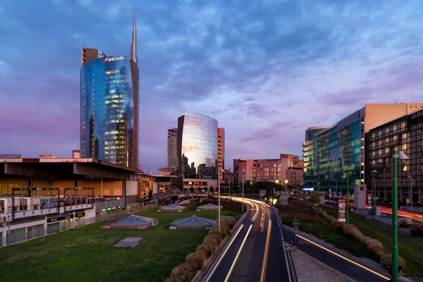 MILAN, ITALY - SEPTEMBER 19, 2017: Milan night view of the new U — Stock Photo, Image