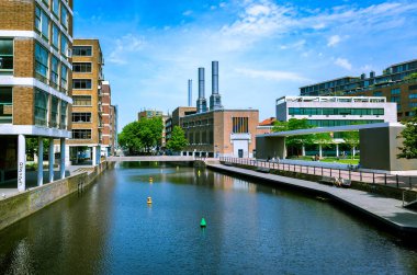 Kesişen Rotterdam, Groteker Merkezi ve sakin kanallardan biri