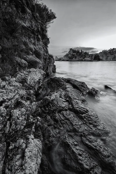 La bellissima isola (Isola Bella ) — Foto Stock