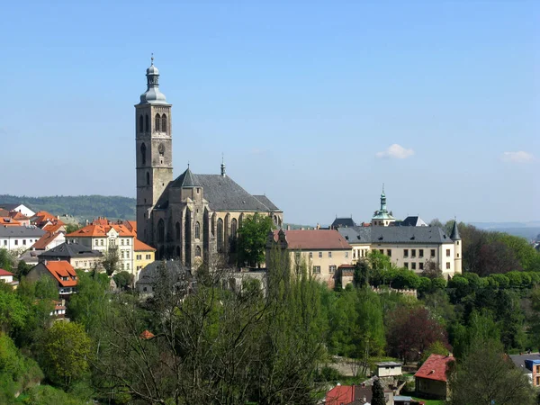 Gotisk Struktur Med Ett Romanskt Torn Saint James Den Äldre — Stockfoto