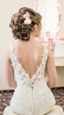 güzel gelin esmer makyaj ve saç modeli ile