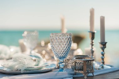 Sandy Beach romantik düğün masaya güzel dekore edilmiş