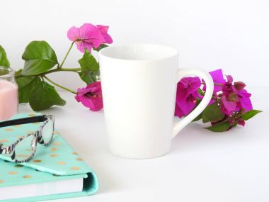 Kahve kupa tarz stok fotoğraf | Kadınsı Office | Boş beyaz kupa Mockup tarz