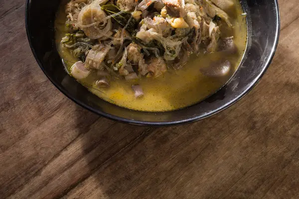Gemengde Groenten Champignons Kruidige Curry Soep Met Gepekelde Vis Kaeng — Stockfoto
