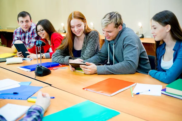 Studenten op een les — Stockfoto