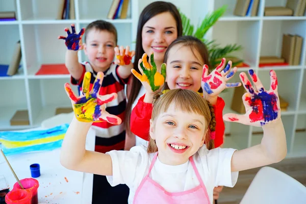 Sanat ders anaokulunda