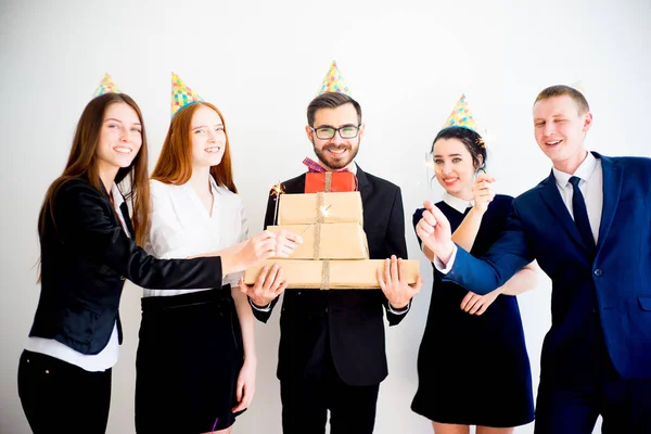 Festa de aniversário do escritório — Fotografia de Stock