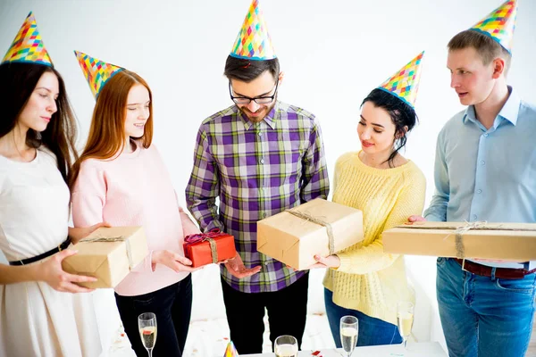 Festa di compleanno a casa — Foto Stock