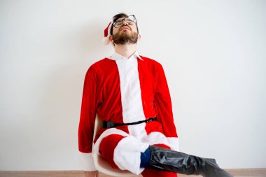 Sıkılmış Noel Baba