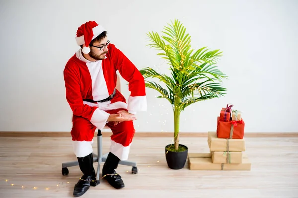 Modelo vestido de Papai Noel — Fotografia de Stock