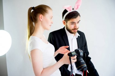 Erkek model fotoğraf sevmez