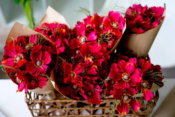 In einem Blumenladen — Stockfoto