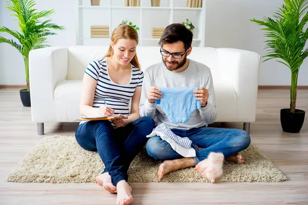 Çift giysiler seçmek