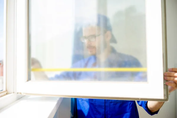 İnşaat işçisi yükleme penceresi