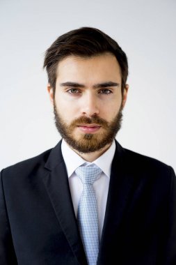 yakışıklı bir adam bir takım elbise