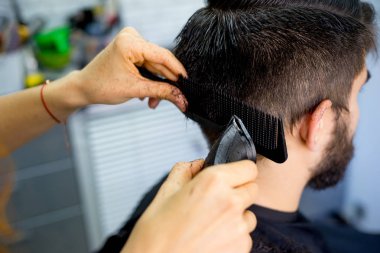 Kuaför soyunma saç