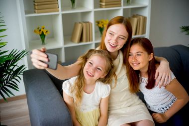 mutlu sevgi dolu aile