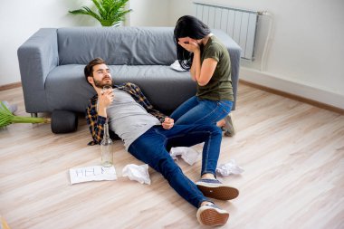 Alkol bağımlısı kocası