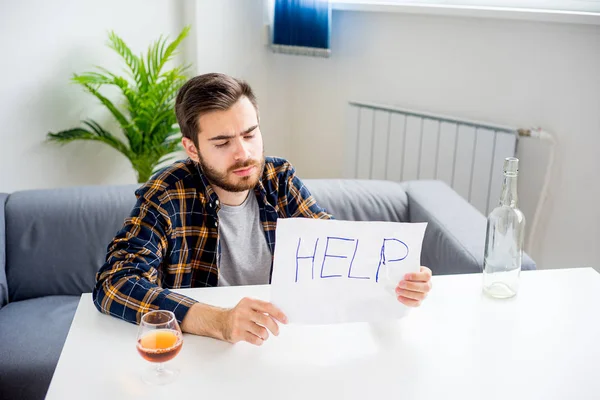 Alkol bağımlısı adam