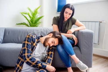 Alkol bağımlısı kocası