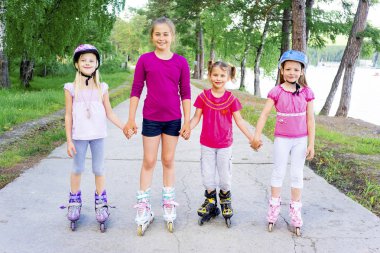 Etkin çocuklar paten