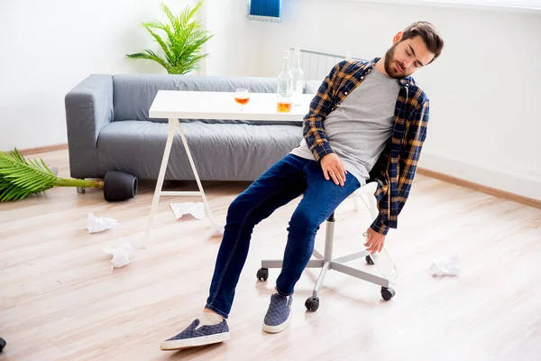 Alkol bağımlısı adam