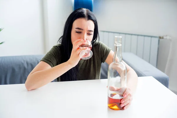 Алкогольные добавки для женщин — стоковое фото