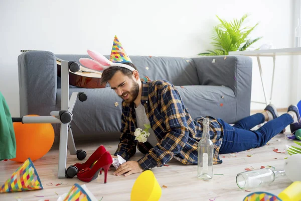 akşamdan sonra bir parti