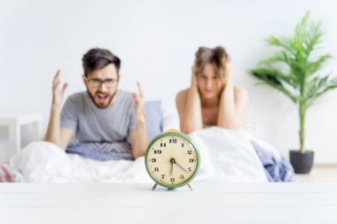 Çift uyuya kalmışım