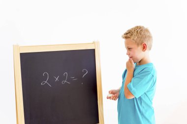 Çocuk eğitimi alıyor