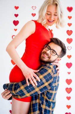 Çift kutluyor Sevgililer günü