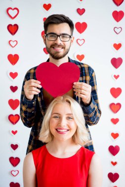 Sevgililer gününde Çift