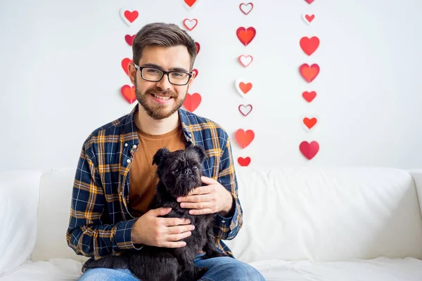 Sevgililer günü ile bir köpek