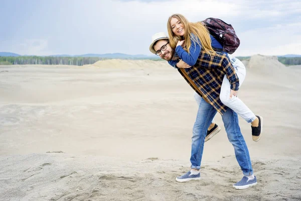 Reisende in der Wüste — Stockfoto