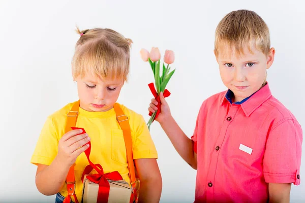 Niños Valentine day — Foto de Stock