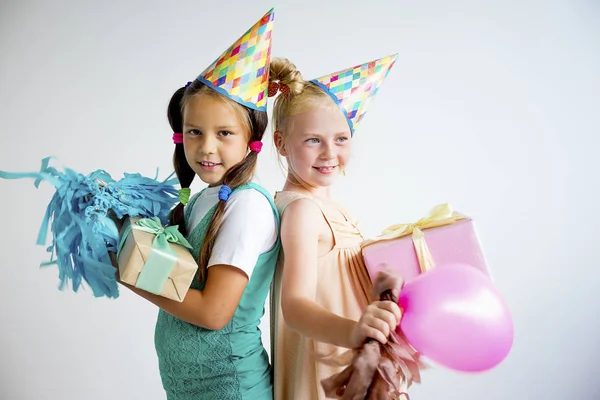 Fiesta de cumpleaños de adolescentes —  Fotos de Stock