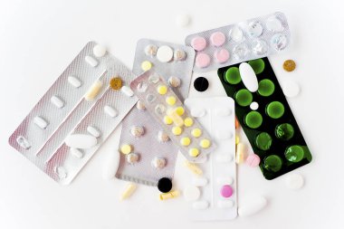 çok renkli hapları