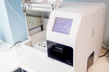 Bir klinik laboratuvarda