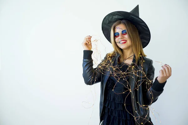 Personas en disfraces de Halloween — Foto de Stock