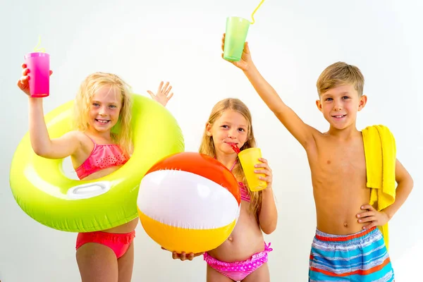 Kids on a beach — Stock Photo, Image