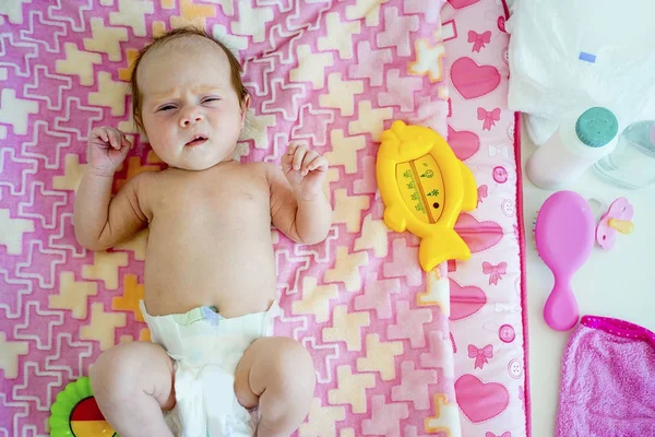 Retrato de um bebê recém-nascido — Fotografia de Stock