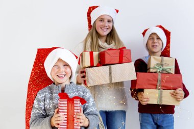 Çocuklar Noel Kutlamaları