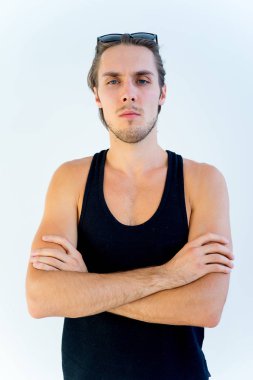 yakışıklı erkek modeli