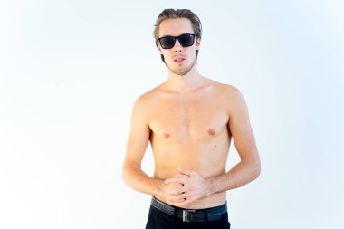 yakışıklı erkek modeli