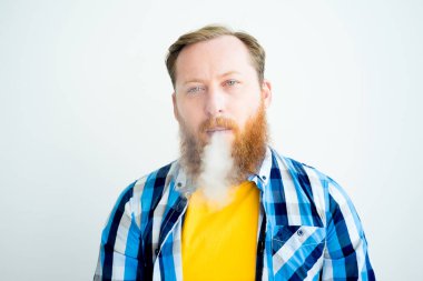 Adam bir vape Sigara