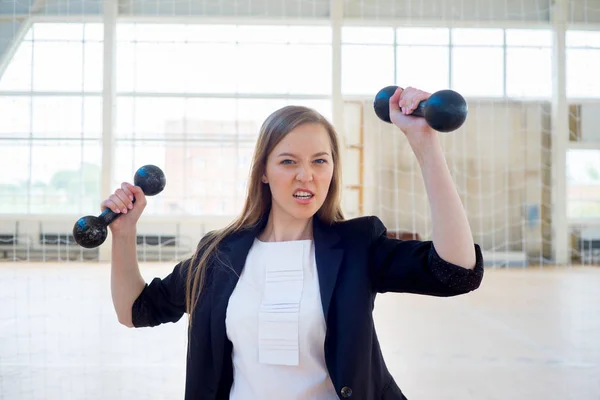 Zakenmensen in een sportschool — Stockfoto