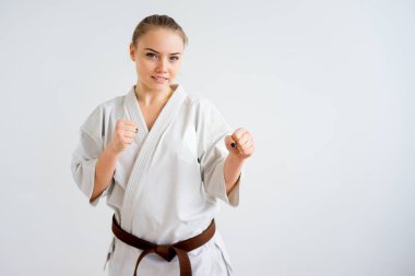 karate kız eğitim